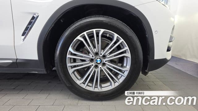 BMW X3 2020 — Photo 22/32