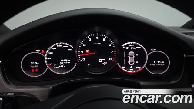 Porsche Panamera 2023 — Şəkil 8/20