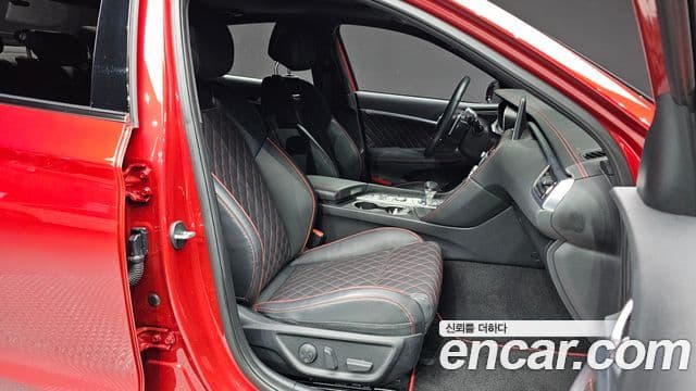 Genesis G70 2018 — ფოტო 9/35