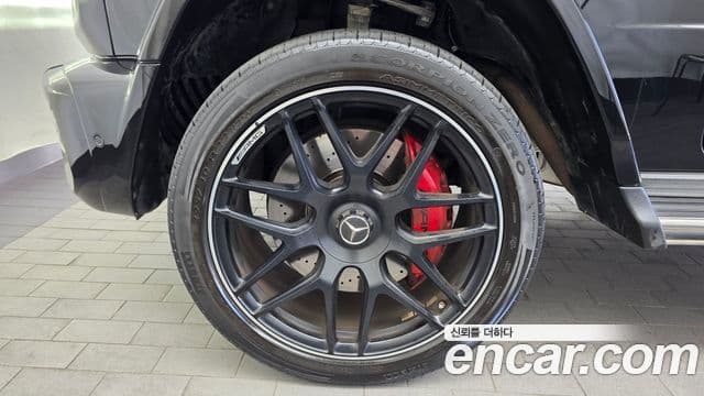 Mercedes-Benz G-Class 2021 — Photo 20/32