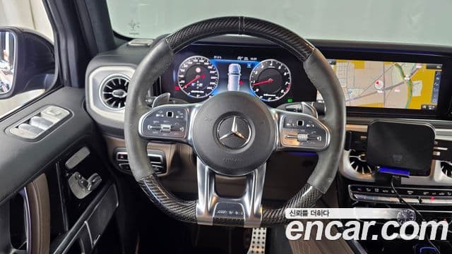 Mercedes-Benz G-Class 2021 — Photo 26/32