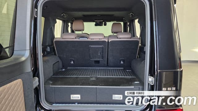 Mercedes-Benz G-Class 2021 — Photo 29/32