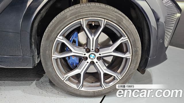 BMW X6 2020 — Şəkil 20/31