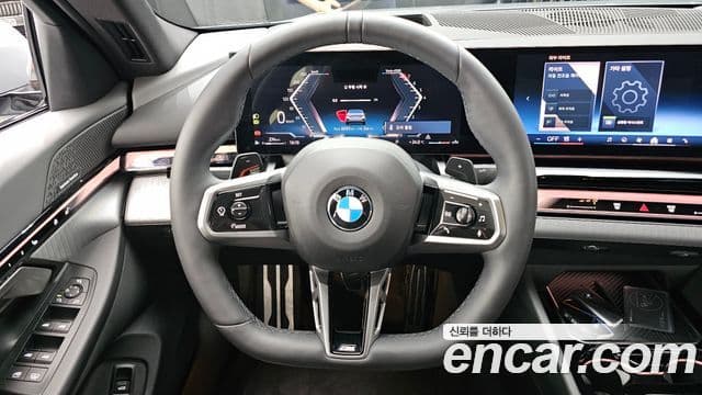 BMW 5 Series 2025 — ფოტო 13/20