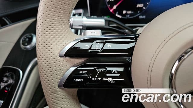 Mercedes-Benz S-Class 2023 — Photo 11/30