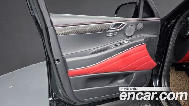 Genesis GV80 Coupe 2023 — Şəkil 31/40