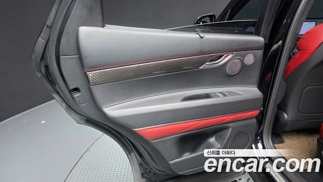 Genesis GV80 Coupe 2023 — Şəkil 28/40