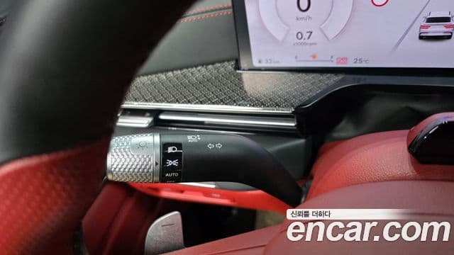 Genesis GV80 Coupe 2023 — Şəkil 29/40