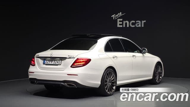Mercedes-Benz E-Class 2019 — Şəkil 2/20