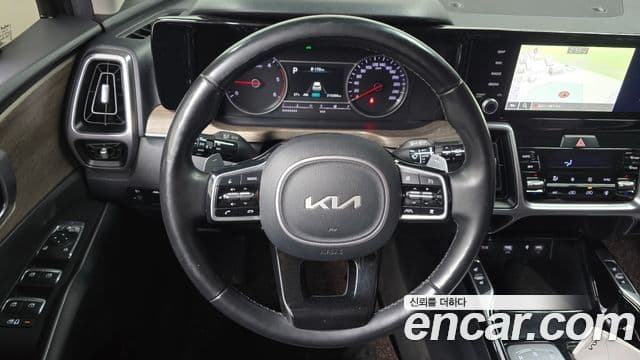 Kia Sorento 2022 — Фото 13/20