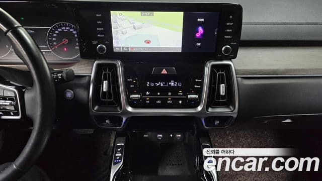 Kia Sorento 2022 — Фото 14/20