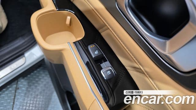 Kia Sorento 2021 — ფოტო 19/20