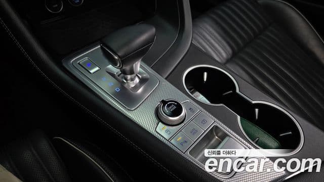 Genesis G70 2021 — Şəkil 9/20