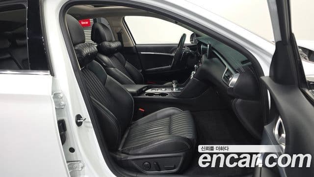 Genesis G70 2021 — ფოტო 11/20