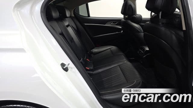 Genesis G70 2021 — Şəkil 12/20
