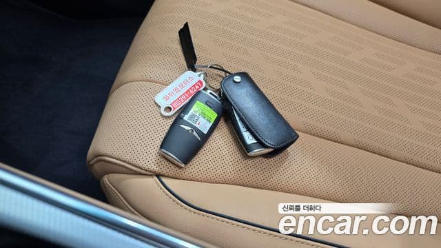 Genesis GV80 2022 — ფოტო 16/20