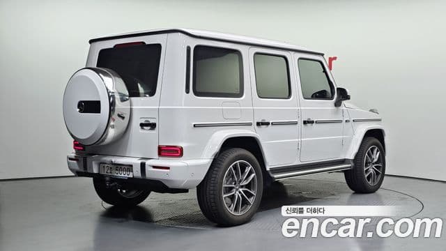 Mercedes-Benz G-Class 2026 — Фото 2/20