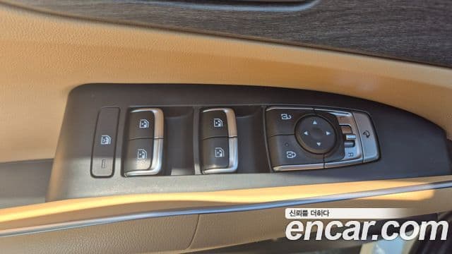 Kia Sorento 2021 — Фото 14/20