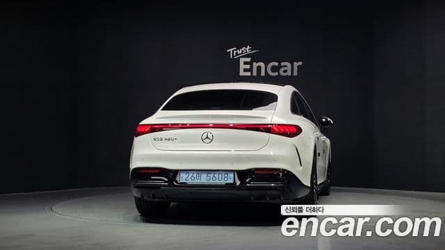 Mercedes-Benz EQS 2022 — ფოტო 23/34