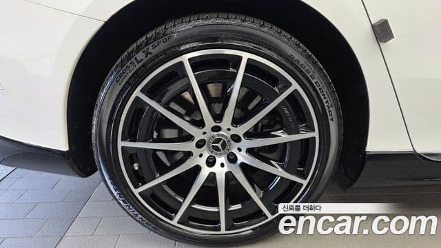 Mercedes-Benz EQS 2022 — ფოტო 19/34