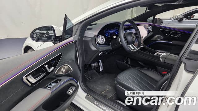 Mercedes-Benz EQS 2022 — ფოტო 21/34
