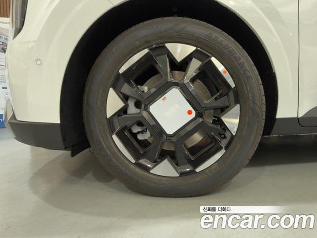 Kia Carnival 2025 — ფოტო 4/15