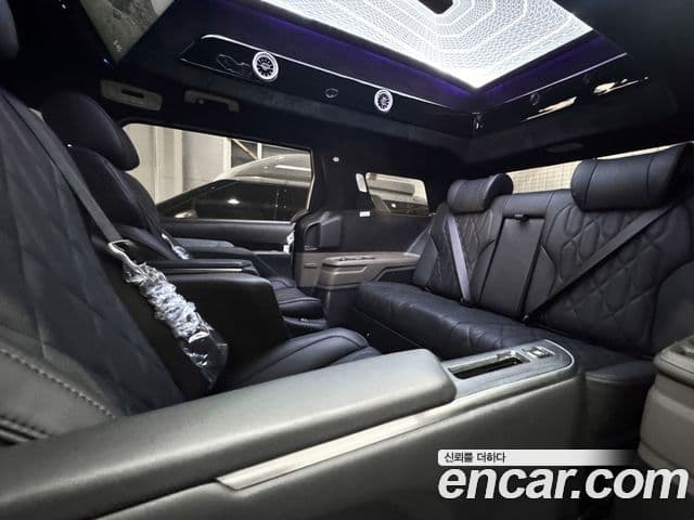 Kia Carnival 2025 — ფოტო 13/15