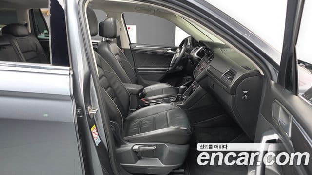 Volkswagen Tiguan Allspace 2020 — Şəkil 11/20