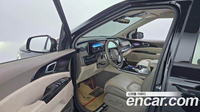 Kia Carnival 2021 — Şəkil 8/20