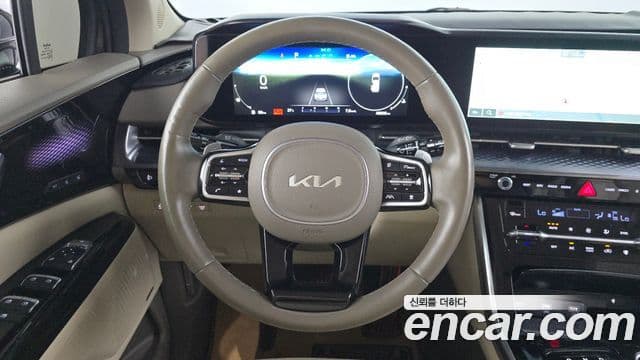 Kia Carnival 2021 — Şəkil 13/20