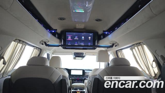 Kia Carnival 2021 — Şəkil 16/20