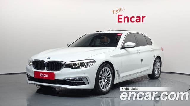 BMW 5 Series 2019 — Şəkil 1/20