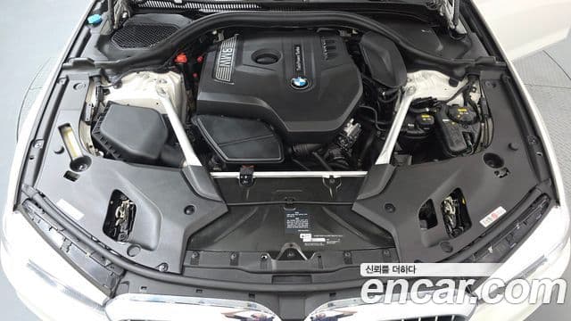 BMW 5 Series 2019 — Şəkil 6/20