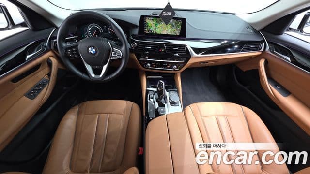 BMW 5 Series 2019 — Şəkil 7/20