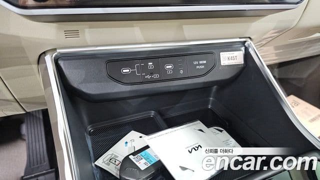 Kia Carnival 2026 — Şəkil 25/34