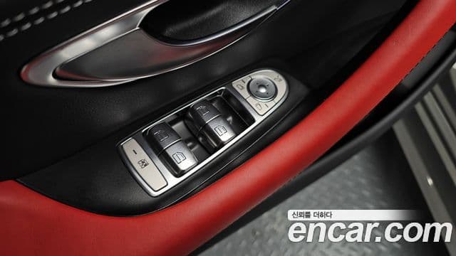 Mercedes-Benz CLS-Class 2020 — Photo 24/38