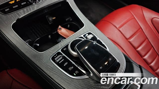 Mercedes-Benz CLS-Class 2020 — Photo 15/38