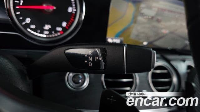 Mercedes-Benz E-Class 2019 — ფოტო 9/20