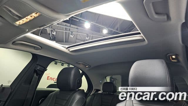 Mercedes-Benz E-Class 2019 — ფოტო 16/20