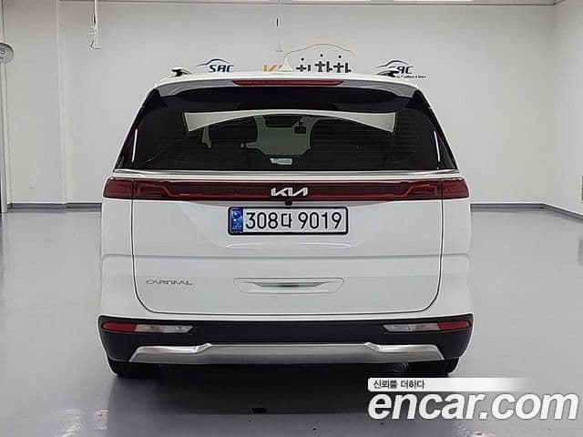 Kia Carnival 2022 — Şəkil 2/18