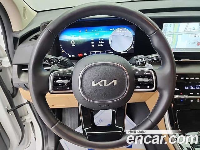 Kia Carnival 2022 — Şəkil 7/18