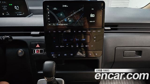 Hyundai Staria 2025 — Фото 14/20