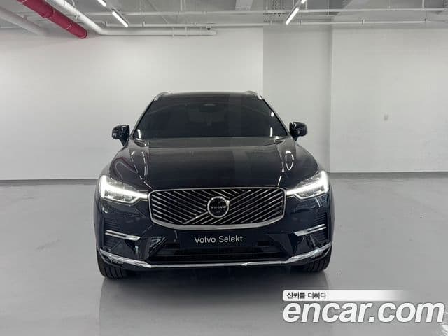 Volvo XC60 2026 — Şəkil 2/15