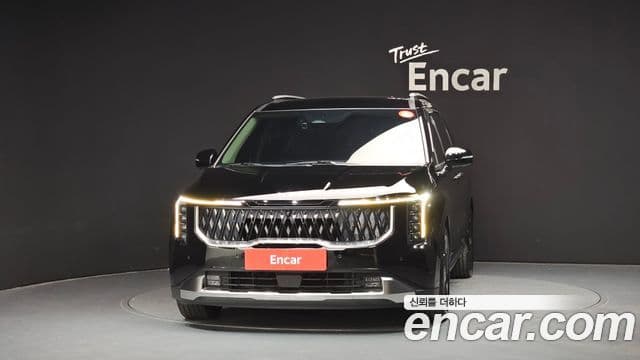 Kia Carnival 2023 — Photo 18/36