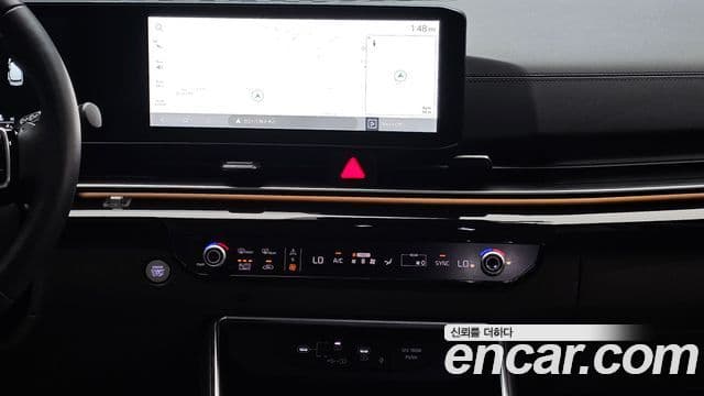 Kia Carnival 2023 — Photo 31/36