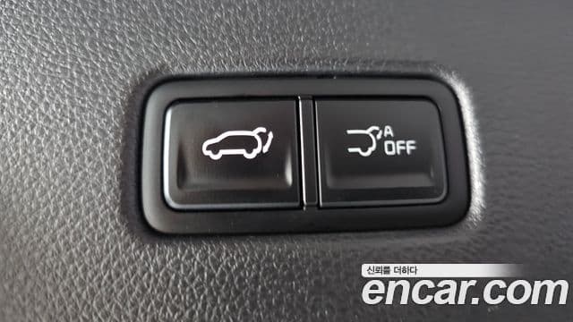 Kia Carnival 2023 — Photo 12/36