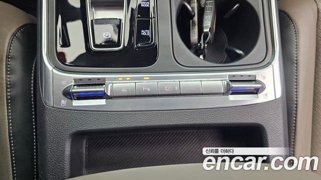 Kia Carnival 2023 — Photo 36/36
