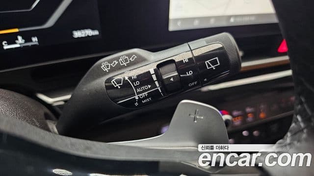Kia Carnival 2023 — Photo 20/36