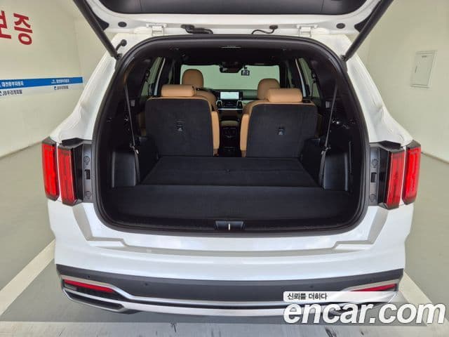 Kia Sorento 2021 — ფოტო 4/20