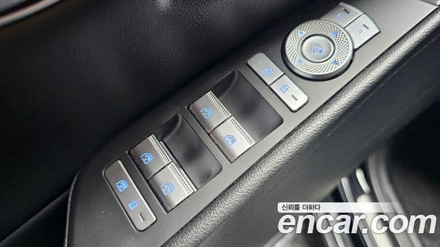 Genesis G80 2022 — Photo 37/37
